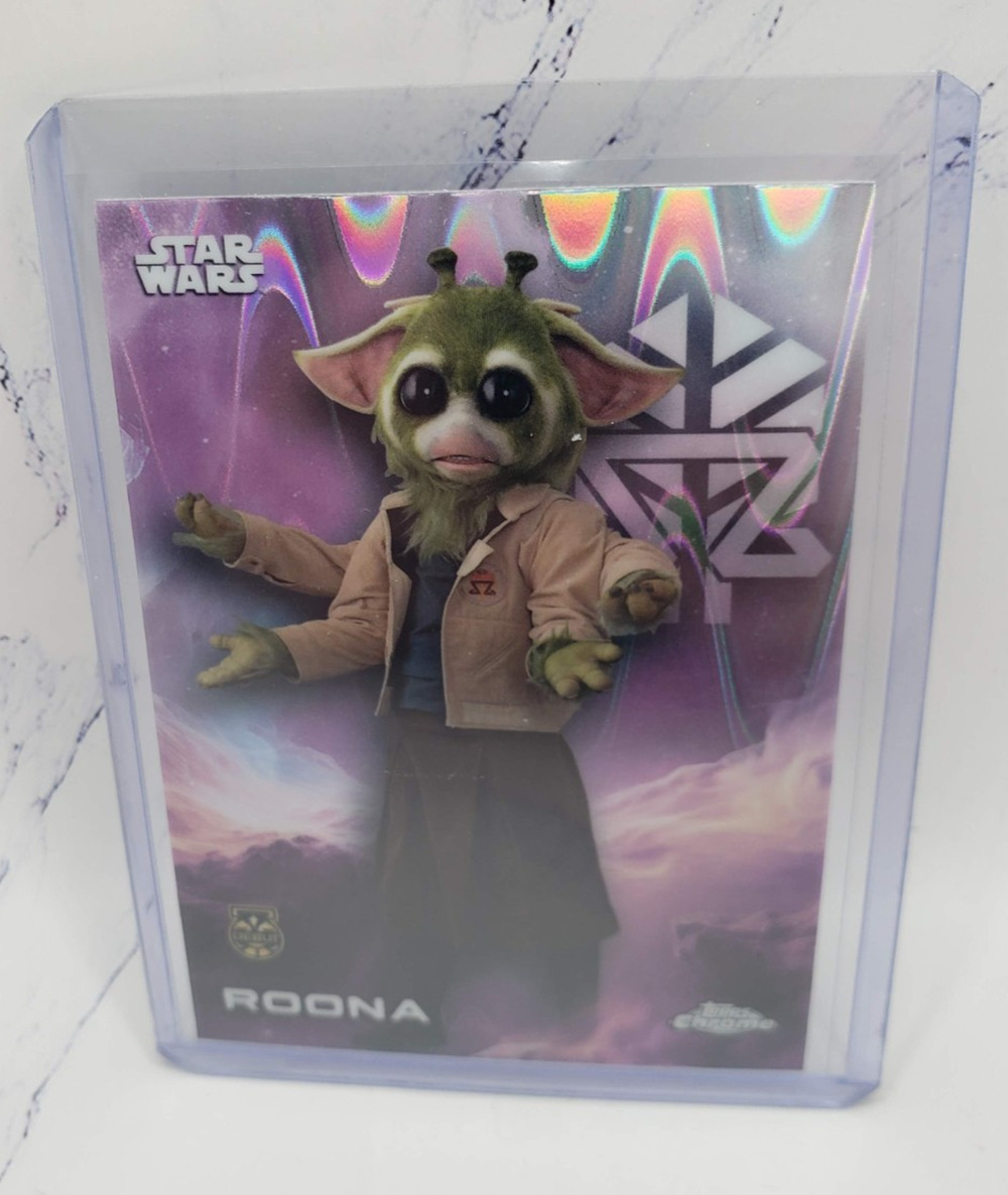 2025 Topps Chrome Star War Roona Debut Raywave Refractor Card-#157 Skeleton Crew
